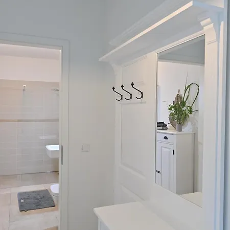 Treibgood Apartment Glowe